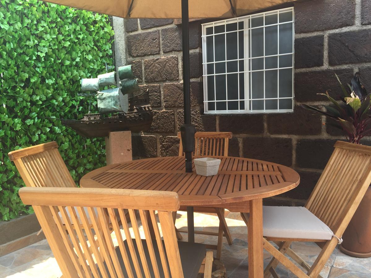 Suites Colibri San Miguel de Allende Ngoại thất bức ảnh